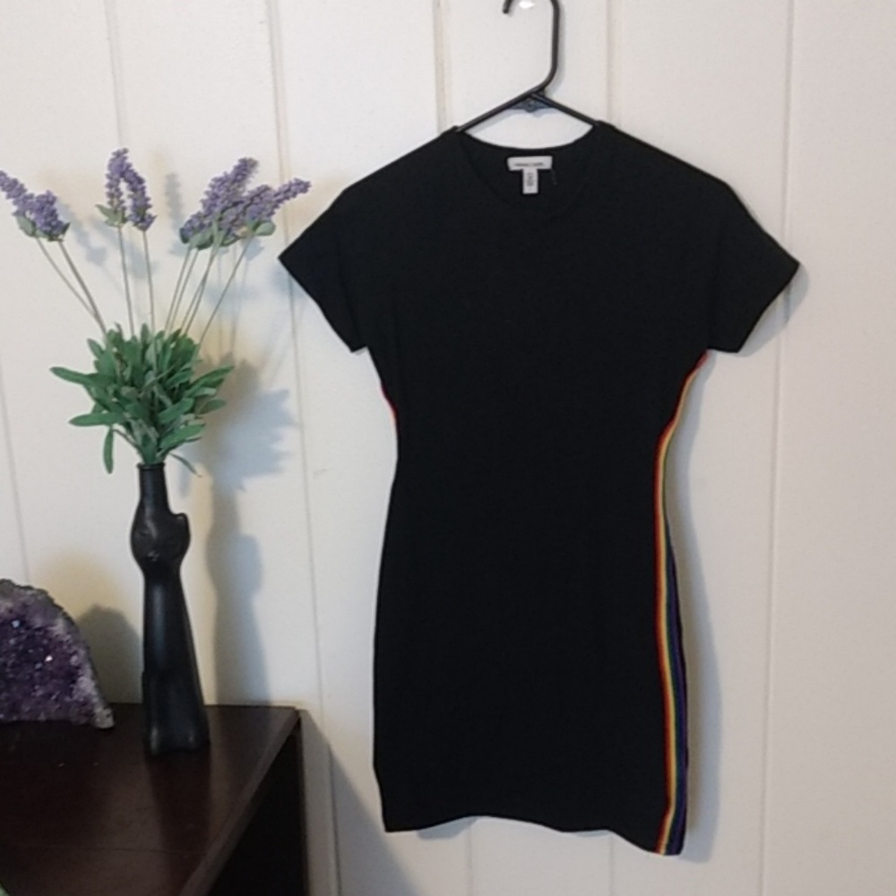 Black bodycon t-shirt dress
